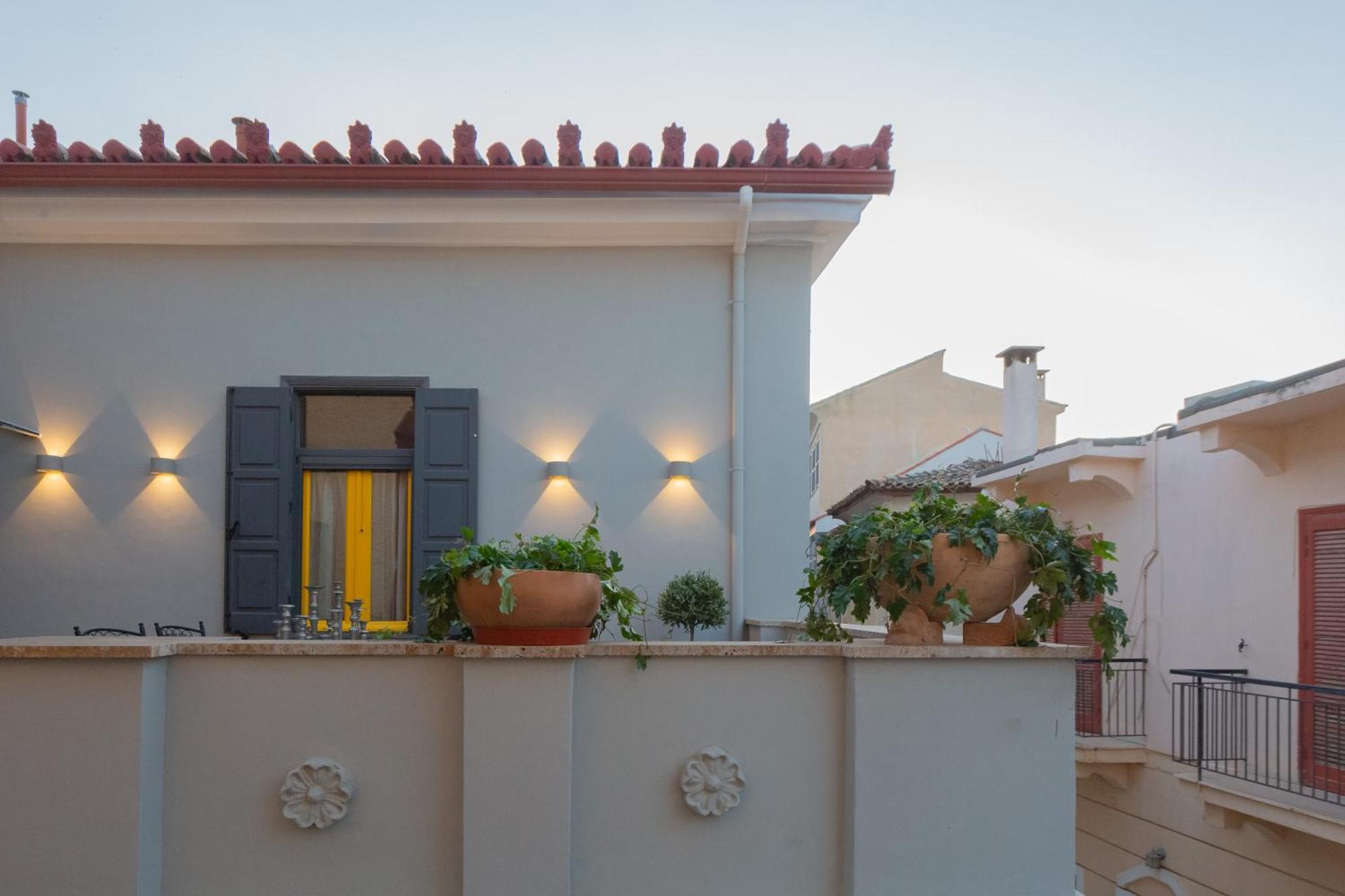 Archo Nafplio Suites & Rooms ภายนอก รูปภาพ