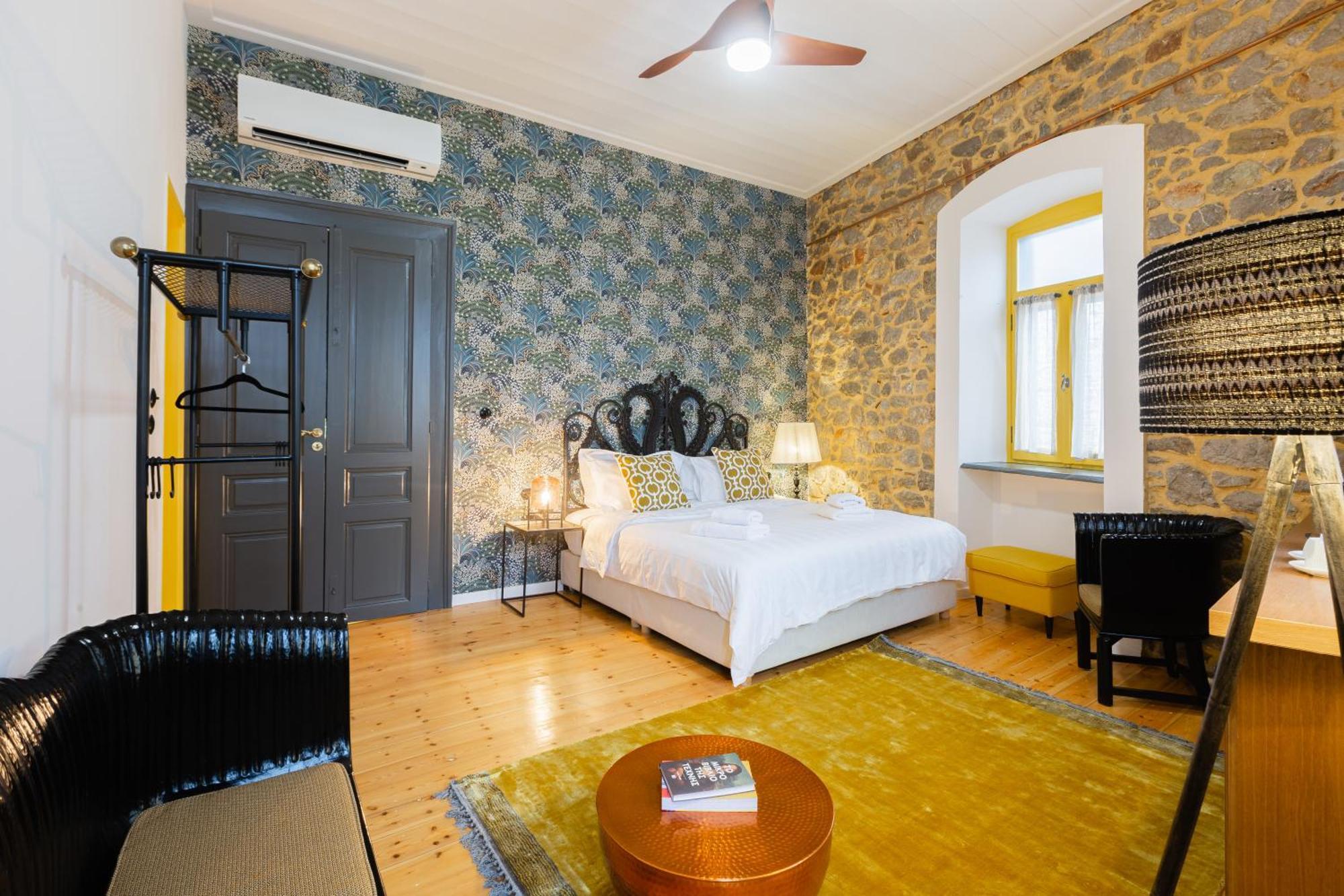 Archo Nafplio Suites & Rooms ภายนอก รูปภาพ